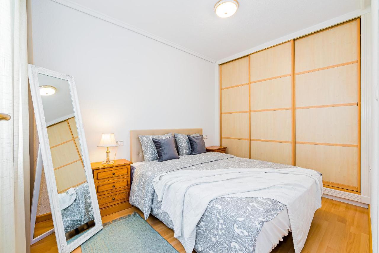 Apartment Natalia Torrevieja Zewnętrze zdjęcie