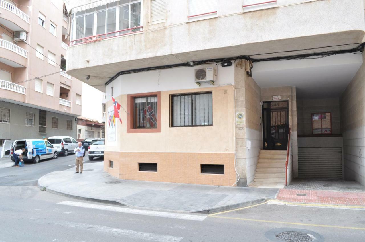Apartment Natalia Torrevieja Zewnętrze zdjęcie