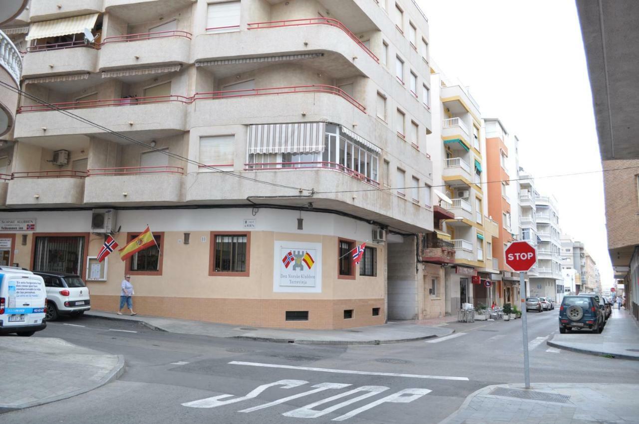 Apartment Natalia Torrevieja Zewnętrze zdjęcie
